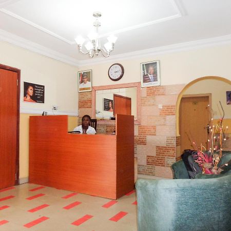 เพียเรจ รีทรีต แอนด์ รีสอร์ต Hotel Aliayabiagba ภายนอก รูปภาพ