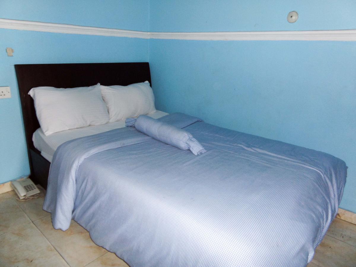 เพียเรจ รีทรีต แอนด์ รีสอร์ต Hotel Aliayabiagba ภายนอก รูปภาพ