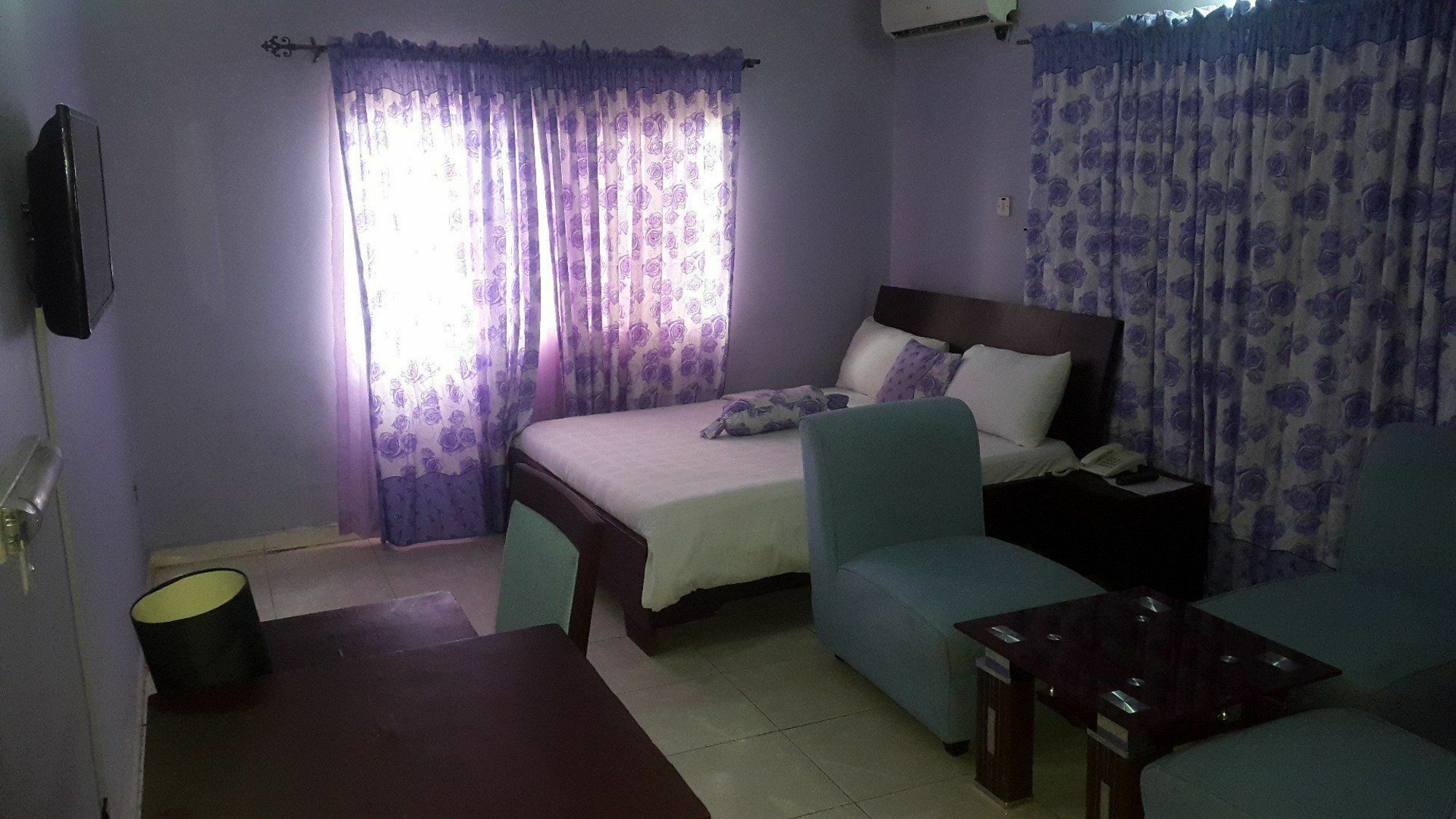 เพียเรจ รีทรีต แอนด์ รีสอร์ต Hotel Aliayabiagba ภายนอก รูปภาพ