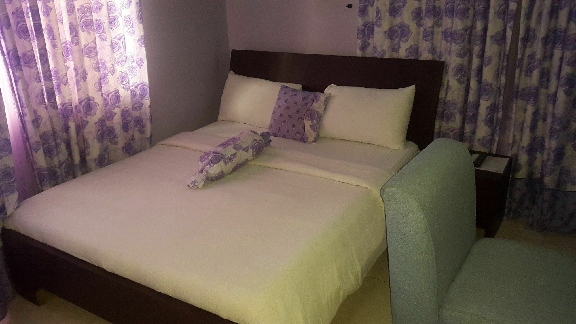 เพียเรจ รีทรีต แอนด์ รีสอร์ต Hotel Aliayabiagba ภายนอก รูปภาพ